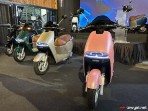Blueshark R1 Smart Electric Scooter Malaysia